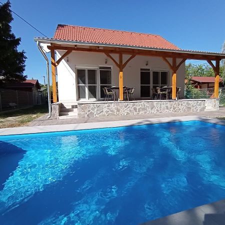 Relax Apartment Fonyód Dış mekan fotoğraf
